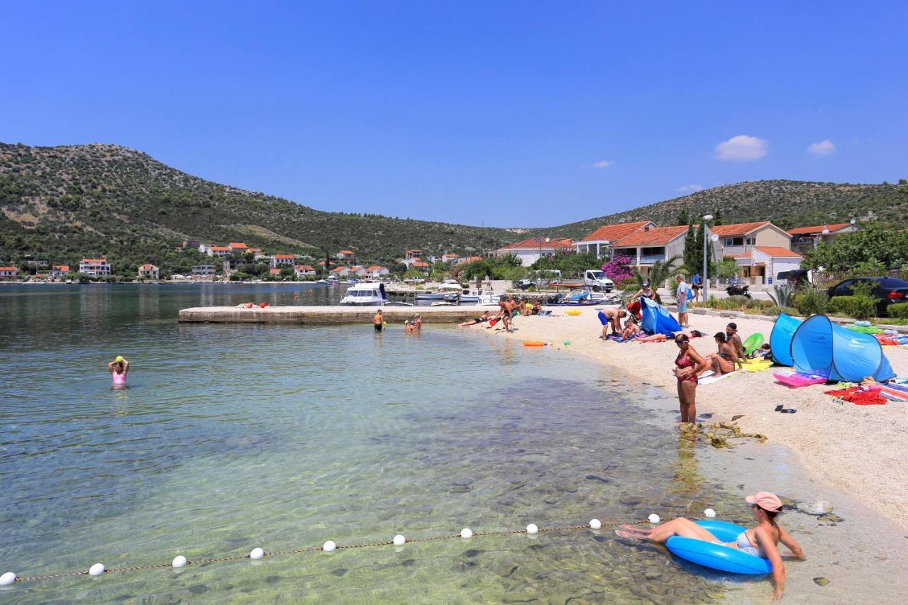 Apartments With A Parking Space Poljica, Trogir - 11454 Marina Εξωτερικό φωτογραφία